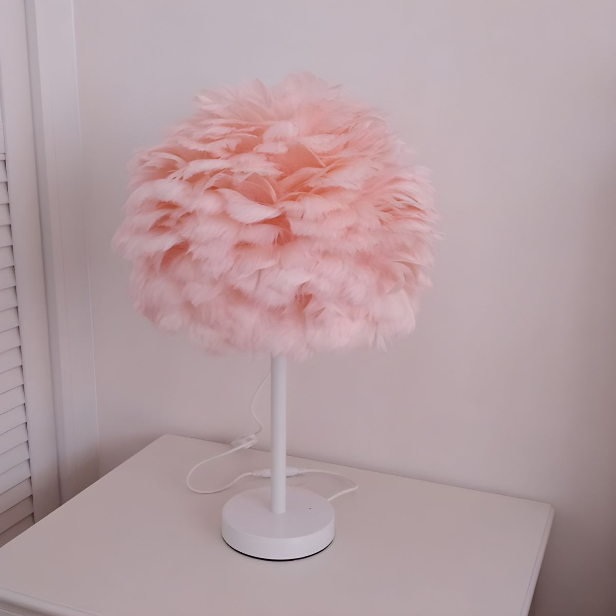Lampa Do Sypialni Stołowa | Piórkowy Klosz