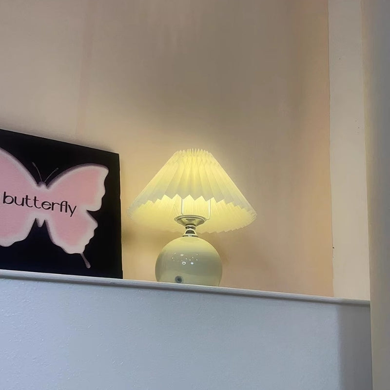 Lampa Nocna Do Sypialni Stołowa | Abażur Plisowany