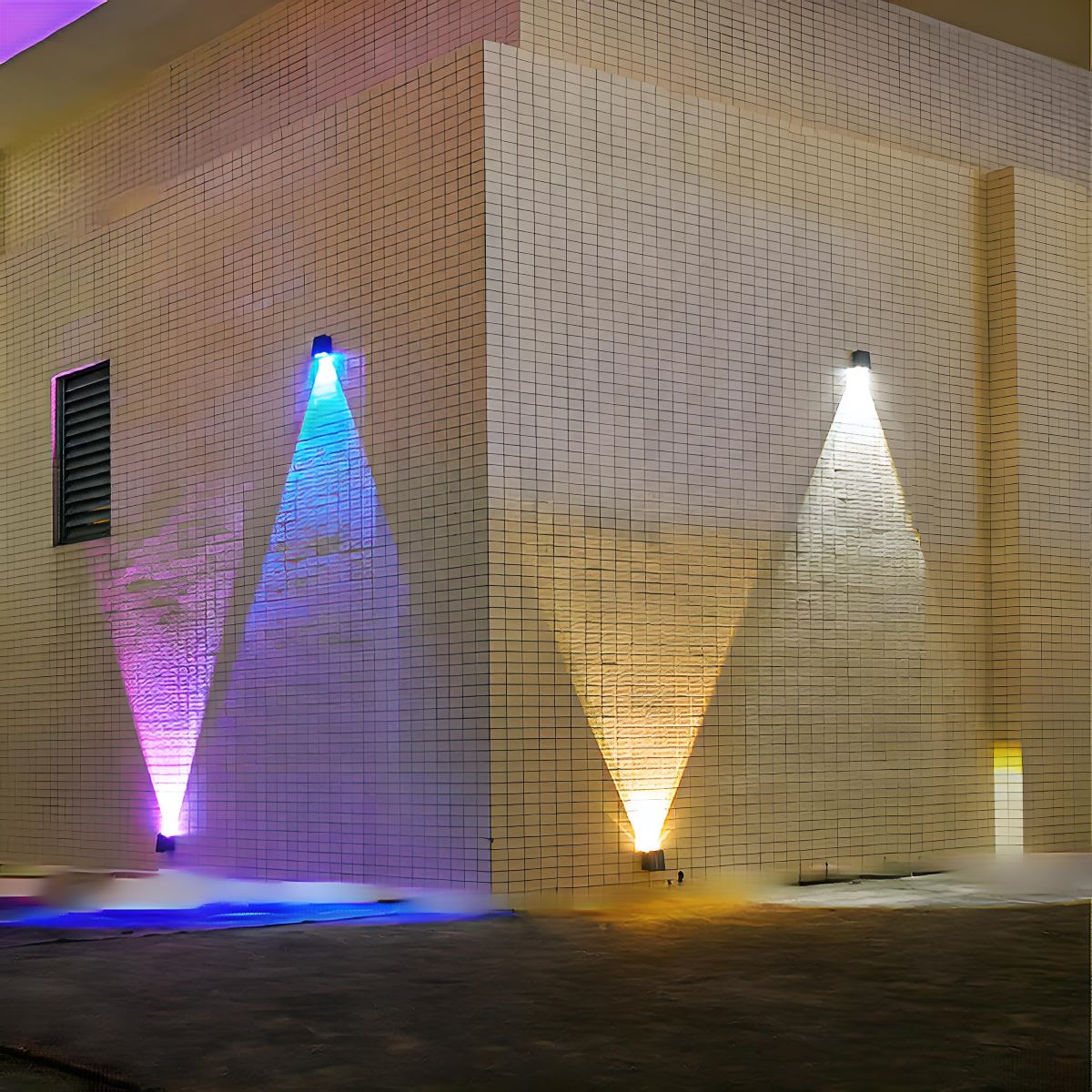 Ledy Zewnętrzne RGB Na Ścianę | Nowoczesne Oświetlenie Up-Down