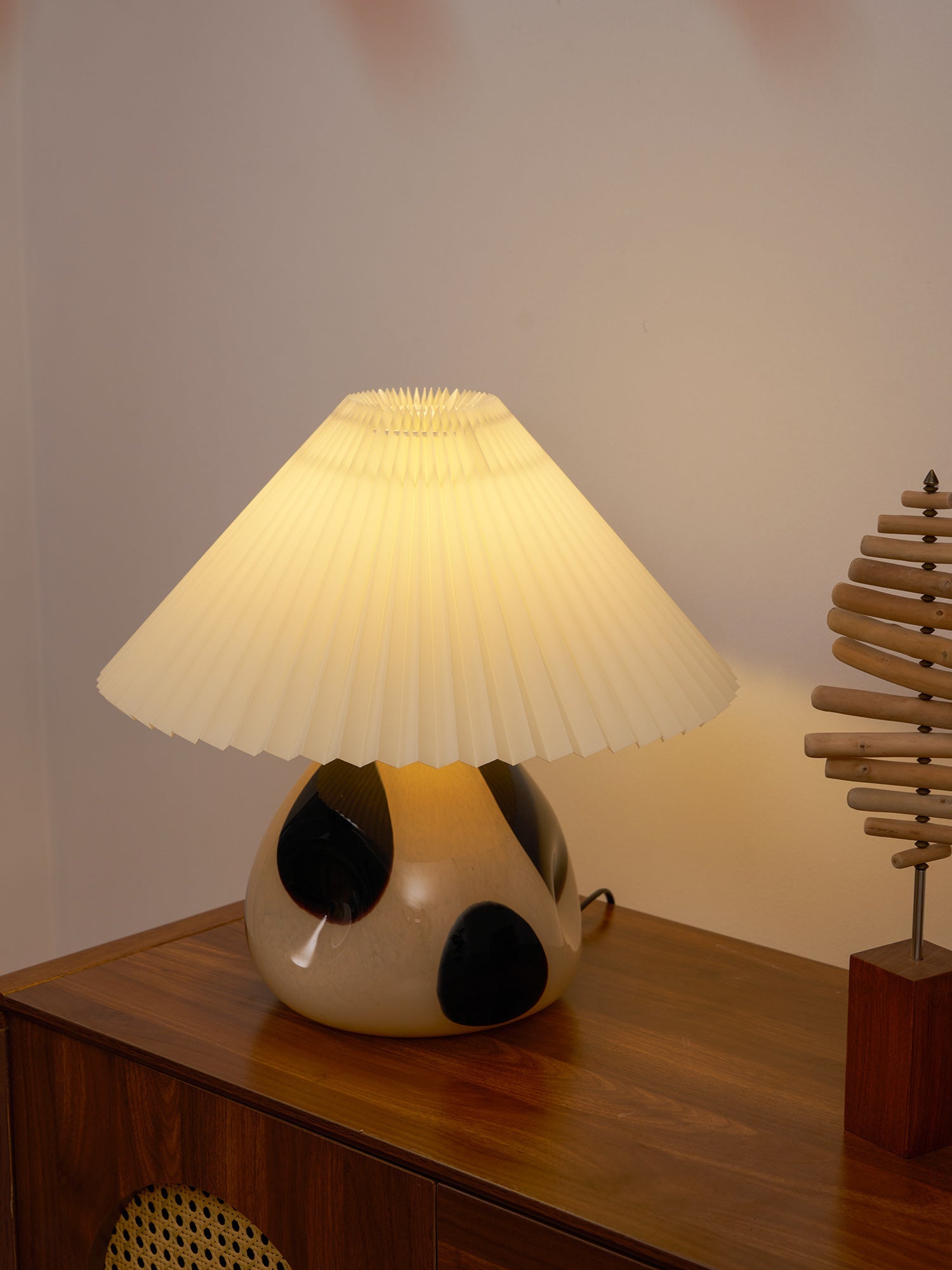 Lampa Nocna Do Sypialni Stołowa Abażur Plisowany | Retro