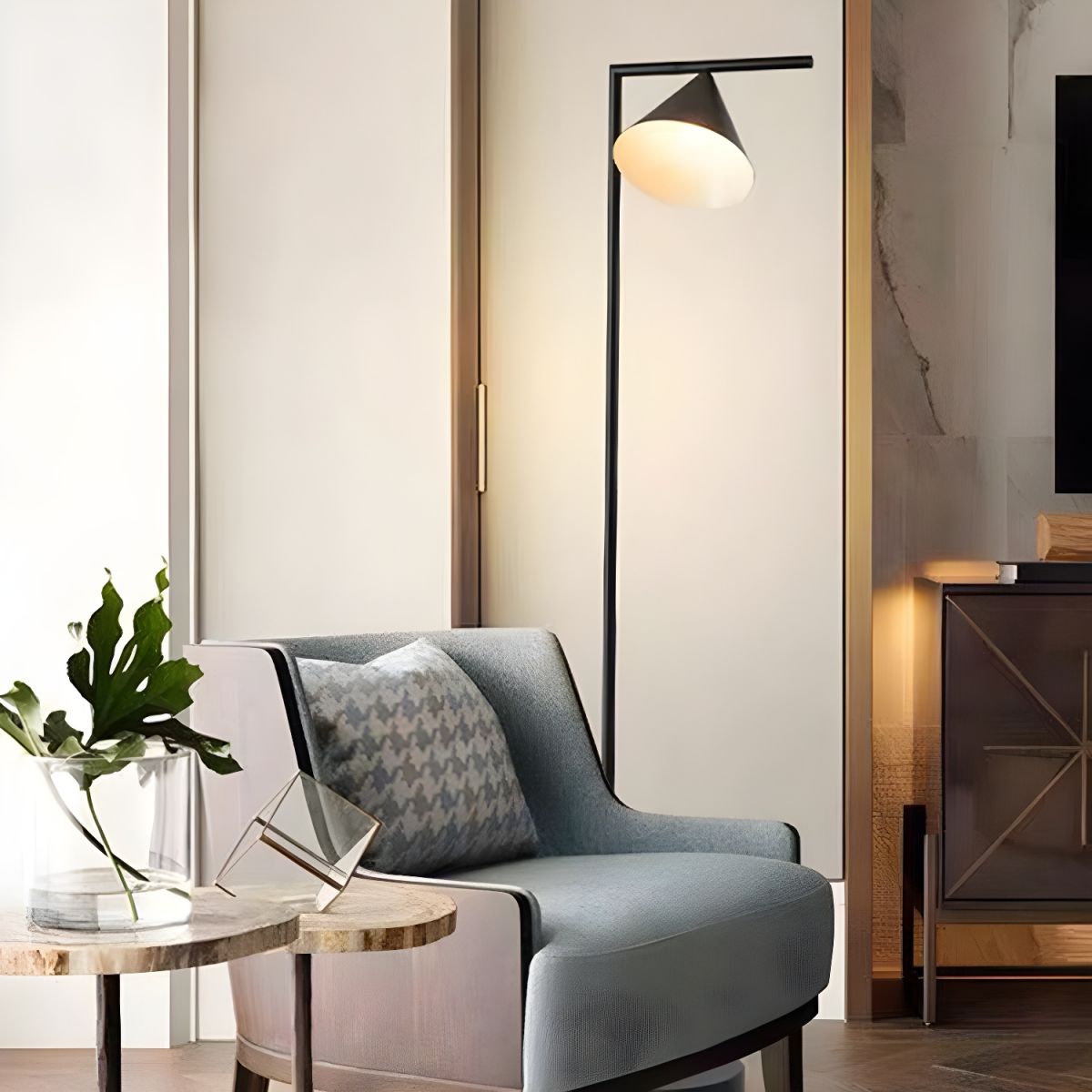 Lampa Stojąca Nowoczesna Do Salonu | Marmurowa Design Podstawa