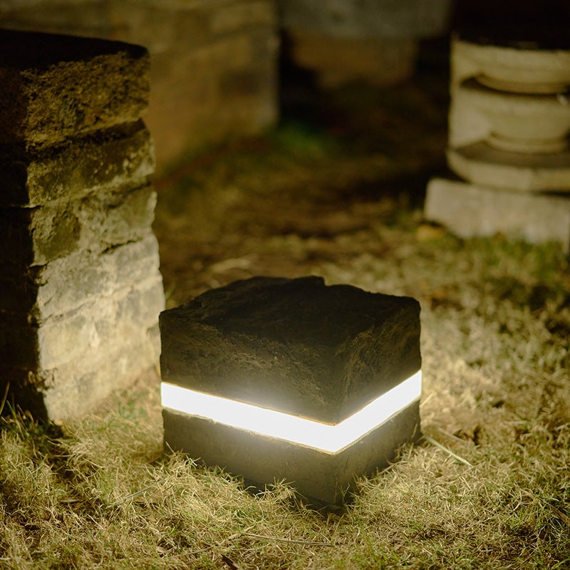 Lampa Zewnętrzna LED Kamienna Kostka | Nowoczesne Oświetlenie Ogrodowe