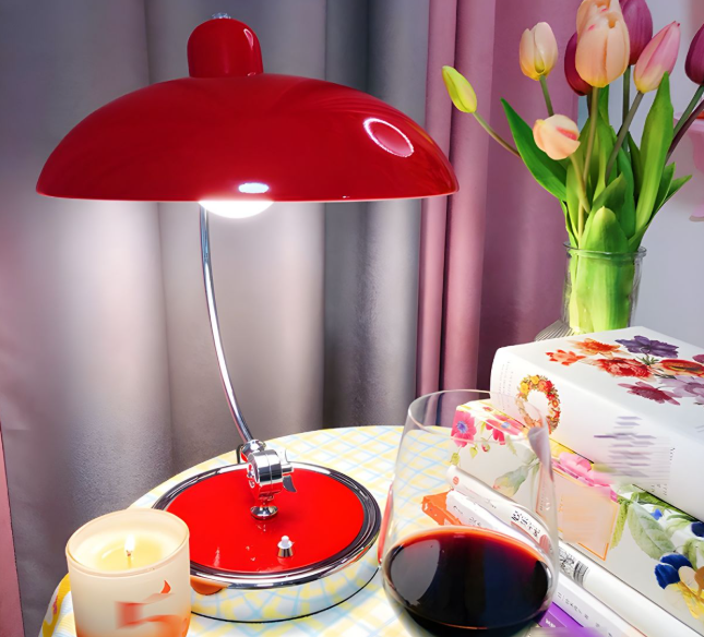 Lampka Na Biurko LED Retro Z Regulowanym Metalowym Ramieniem | Chrom