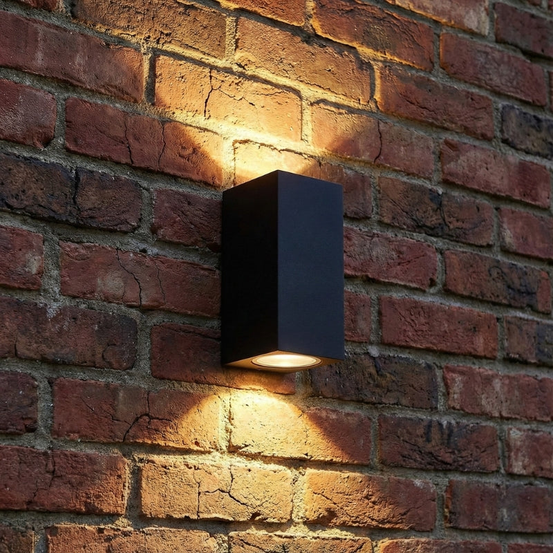 Lampki Na Balkon Do Elewacji Zewnętrznej | Oświetlenie