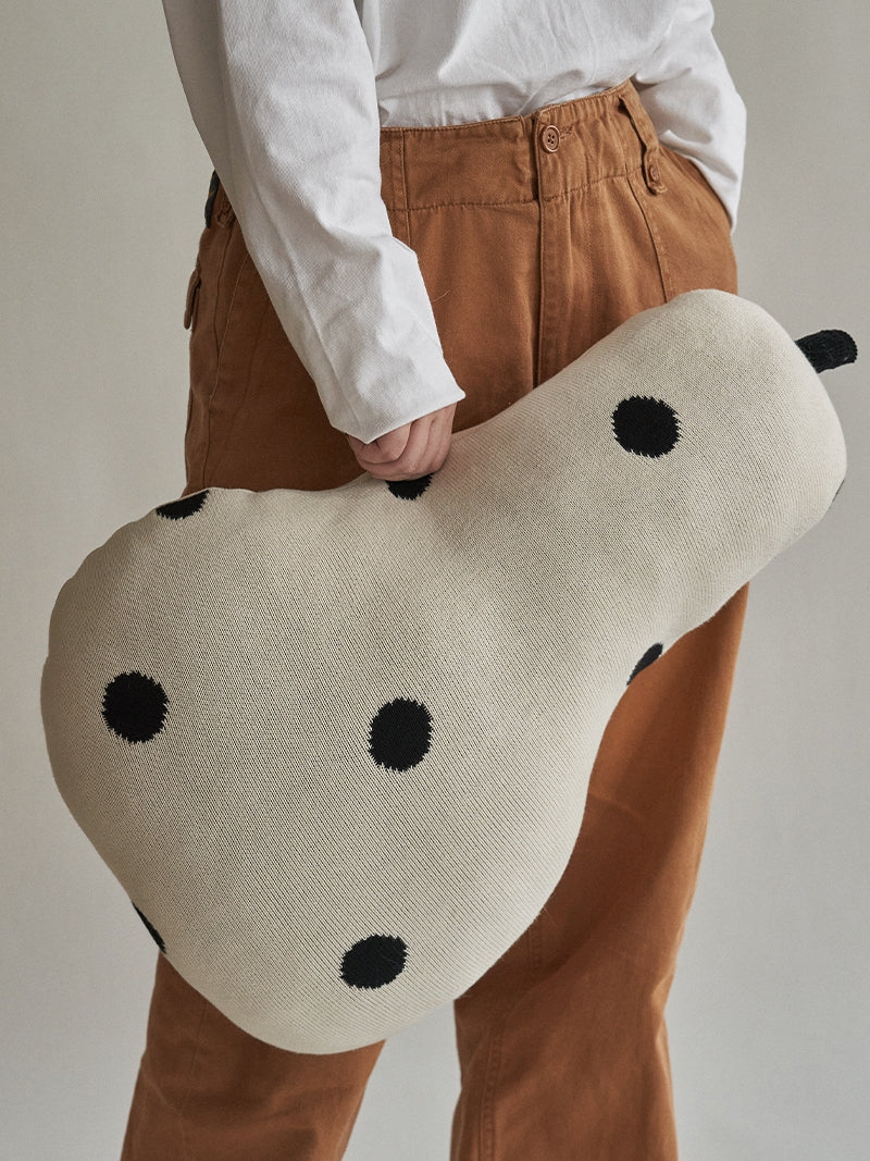 Poduszki Dekoracyjne na Sofę o Nieregularnym Kształcie | Grochy